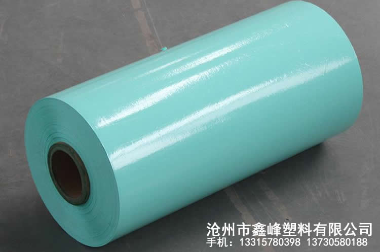 綠色牧草膜，滄州市鑫峰塑料有限公司更專注服務(wù)，手機(jī)：13315780398 13730580188